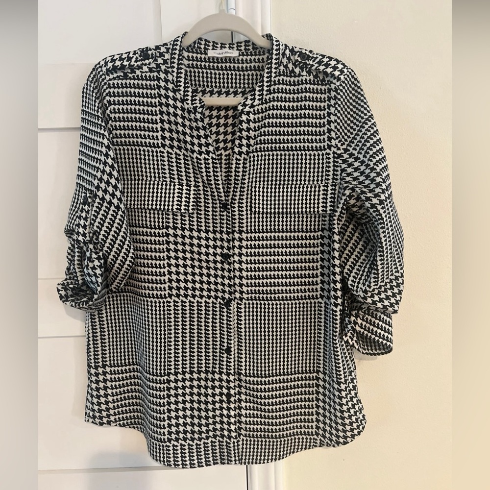 Calvin Klein houndstooth Blouse size L